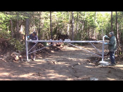 The Woodpecker Ep 248  - A metal gate at the cottage