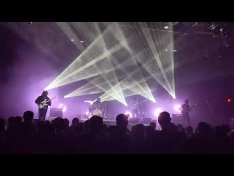 Chon - Sleepy Tea/Waterslide, 2019 (Live @The Fillmore, Philadelphia)