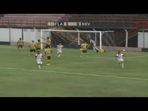 Lucas Biselli jogando pelo Flamengo de Guarulhos, 2014
