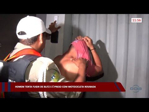 Homem tenta fugir de blitz e é preso com motocicleta roubada 26 04 2023