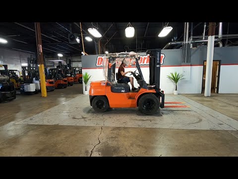 TOYOTA 7-series 7FDKU40 9,000lb Diesel #1085 - Forklift for Sale