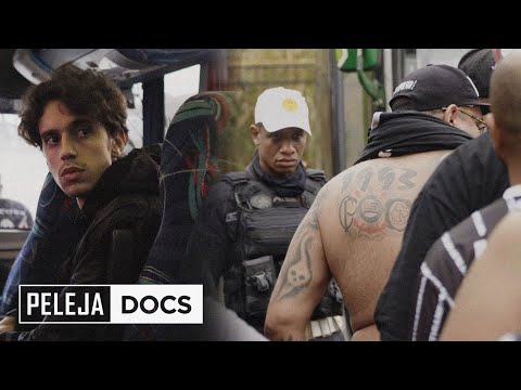 Traveling With The Craziest Football Fans In Brazil: Corinthians x Flamengo