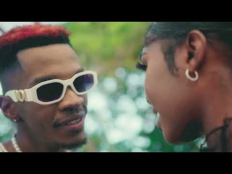 Azboy - In Love (Official Music Video)