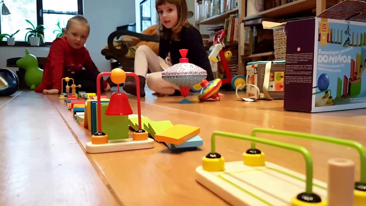 Thor and Maya look in fascination :-) (video)