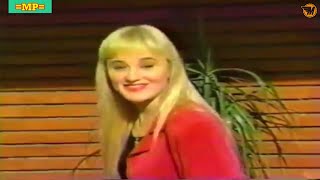 Video Rendida A Tus Pies de Mónica Cruz 