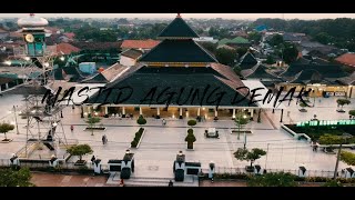 Download lagu Masjid Agung Demak mp3
