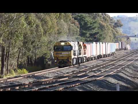 Freight Trains at Kilmore East - Speed restrictions? Super smooth Video. (not)