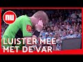 Australische voetbalkijkers horen beslissing van VAR | NU.nl