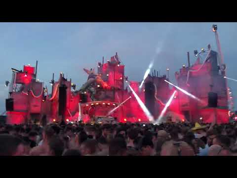 Malice & Luminite - Death Destruction ( Malice Live Edit )