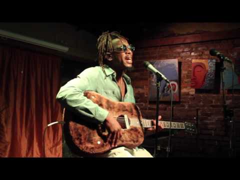 Jae Rich - Man Behind The Voice (Live Performance)