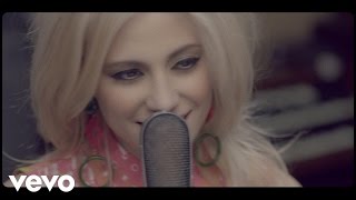Pixie Lott - Cry To Me (Live At The Pool)