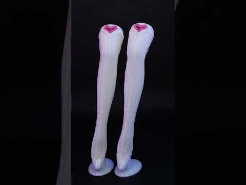 LOL Caitlyn & Vi Heartache & Heartthrob Cosplays Show