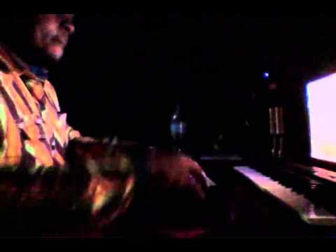 Daz Naledge Making Chana Mistari Beat @ Watengwa recs