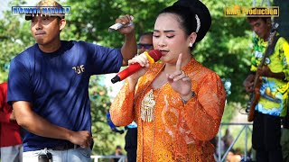 Download lagu JANJI BENGEN YEYEN ISMANTORO SHOW NMS FESTIVAL NADRAN KARANGSONG 2025 mp3 Download lagu JANJI BENGEN YEYEN ISMANTORO SHOW NMS FESTIVAL NADRAN KARANGSONG 2025 mp3