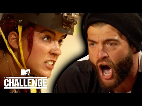 Cara Maria vs. Nia Looper 🪢 Elimination Throwback | The Challenge