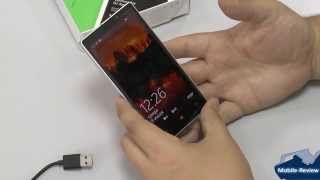 Nokia Lumia 930 (White) - відео 4