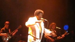 Charles Bradley & his Extraordinaries "Love Bug Blues" @ l' Echonova, Intro