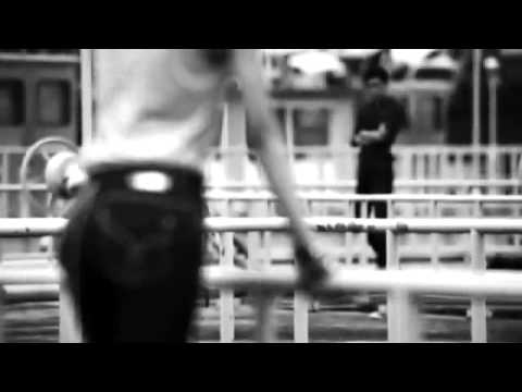 f(x) Victoria - Calvin Klein Jeans CF