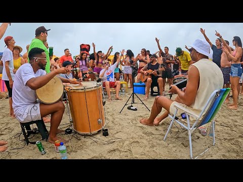 Pagode na Praia - Pé na Areia / Cerveja de Garrafa / SP
