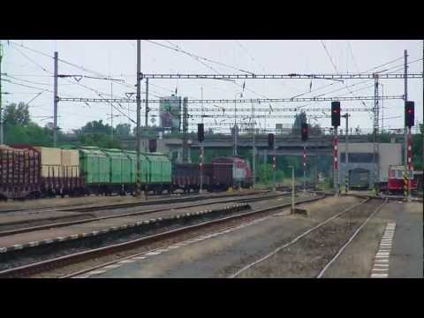 Odjezd ČDC 110.024+749.247 na nákladním vlaku ze stanice Prostějov hl.n (FHD)