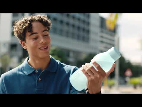 Generic Xtrem Aqua Bottle Lifestyle Video 16 9 ProRes