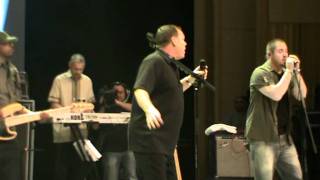 Ali Campbell - Here I Am (Come and take me) Bucharest June 16 2011