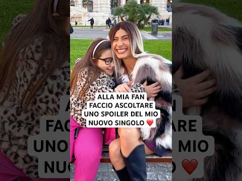 SURPRISE FOR MY FAN 🥰 LOOK AT HER REACTION 🩷 #lenoire #lenoirefan