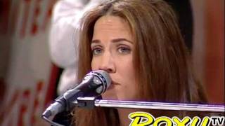 Sheryl Crow - &quot;Run Baby Run&quot; acoustic piano (Italy, 12 Feb 1994)