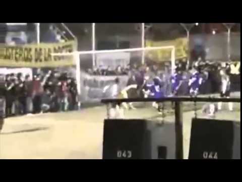 Maradona e il suo piede magico in una partita di beneficenza