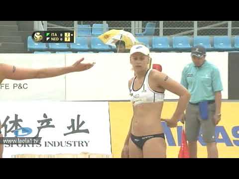 Cicolari-Menegatti ITA[10] Keizer-Van Iersel NED[6] Main Draw Semifinal Bejing Grand Slam 2012 Women