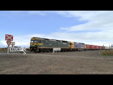 7902V Mildura-Melbourne Container Freight Train (26/5/2021) - PoathTV Australian Railways