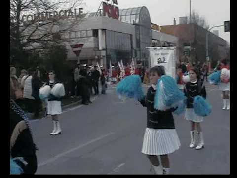 Majorettes Onda Azzurra carnevale 2009