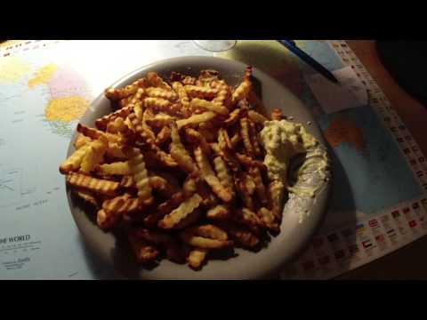 MongoTV_3863 - Min Aftensmad - Pomfritter Med Remulader og Cola