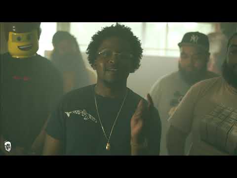 Off The Couch Freestyle - detroitsSHAWNZY