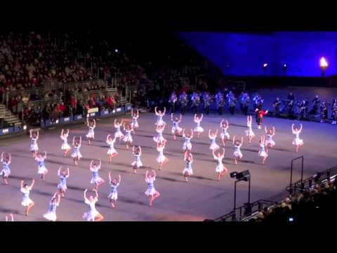 Royal Edinburgh Military Tattoo Highland Dancers 2014 The Gael - Last Mohican