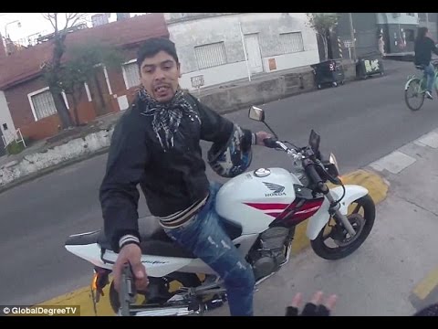 Alex Hennessy, el turista que grabó el violento robo que sufrió en La Boca