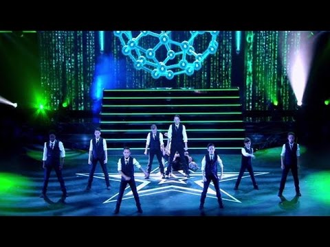 Dan Karaty smult weer van The Fresh Allstars-dans  - HOLLAND'S GOT TALENT