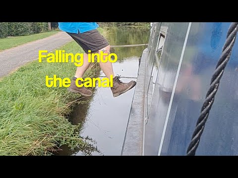 Episode 48 On and off Narrowboat Laura Life on the Lancaster Canal