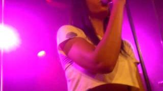 Solange- T.O.N.Y live @ la maroquinerie paris