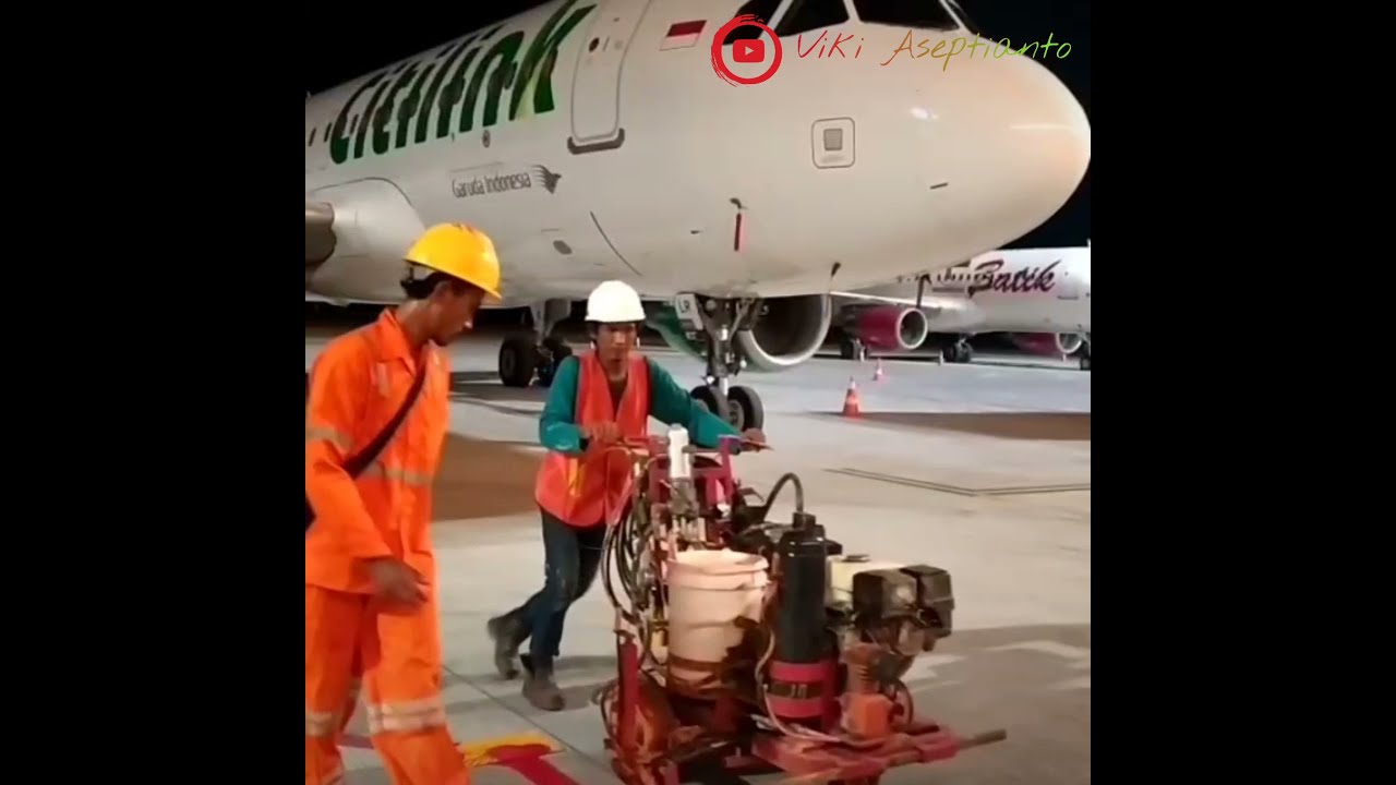 Aplikasi Marka Jalan Di Bandara || Waterbased Road Marking