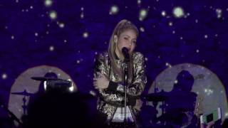 Shakira - Toneladas (live from Barcelona)