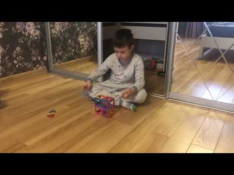 Как сделать яблоко из магнитного конструктора