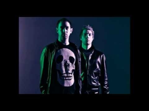 BBC Radio 1 Essential Mix with NERO | 13.11.2010 | Part 1