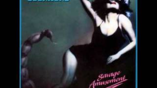 Scorpions - Love On The Run