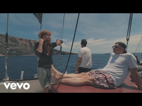 Junge Junge - A Walk On The Beach (Lyric Video) ft. Redward Martin