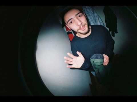 Revolt ( Central ) feat. Burgijah - Kako stoje stvari