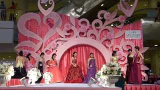 Mom On Parade 2013 Preliminary Round Category A (28 - 40 Years Old)