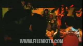 Download lagu Arena - Selamat Tinggal Cinta mp3