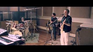 Django Django - Reflections (Live at RAK studios)