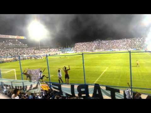 "Atlético Tucumán- recibimiento de primera" Barra: La Inimitable • Club: Atlético Tucumán • País: Argentina